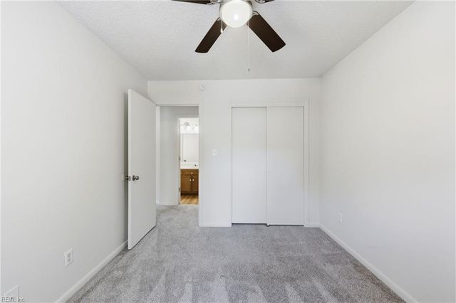 5133 Glenwood Way, Virginia Beach, VA 23456