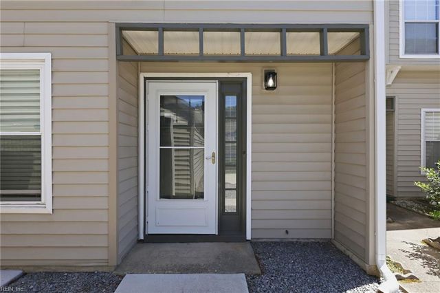 5133 Glenwood Way, Virginia Beach, VA 23456