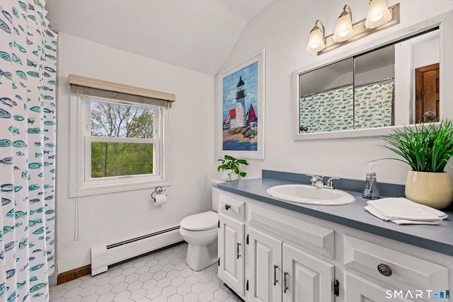 49 Georges Lane, Monroe, CT 06468