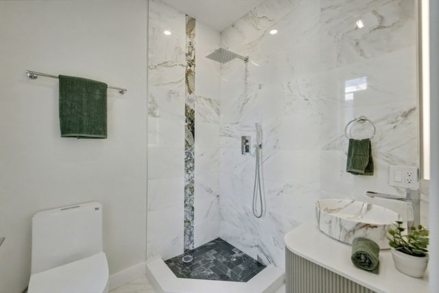 181 Maverick Street 2, Boston, MA 02128