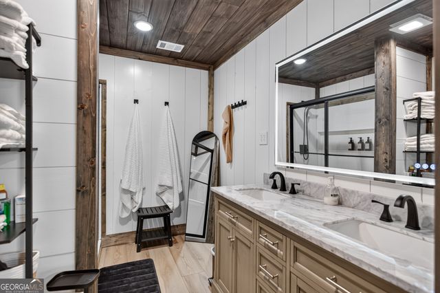 155 Jo Ann Circle, Fair Play, SC 29643