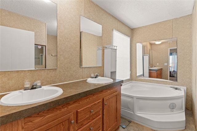 1065 Fiddler Trace NE, Townsend, GA 31331