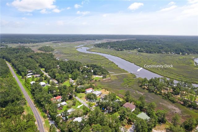 1065 Fiddler Trace NE, Townsend, GA 31331