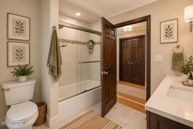 4 Clark Way, Holmdel, NJ 07733