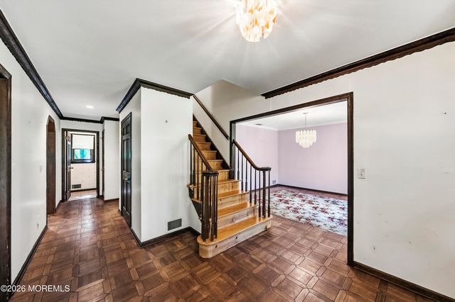 4 Clark Way, Holmdel, NJ 07733