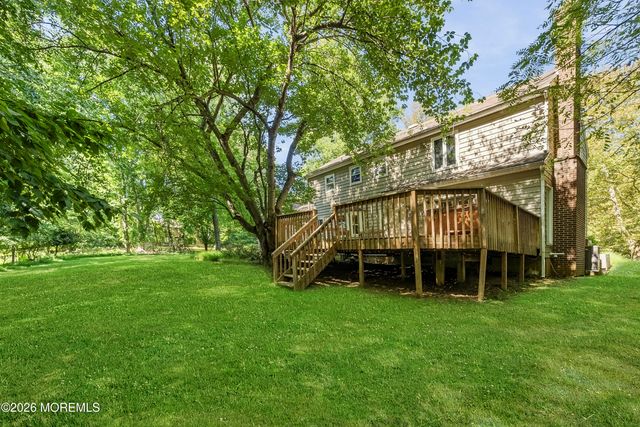 4 Clark Way, Holmdel, NJ 07733
