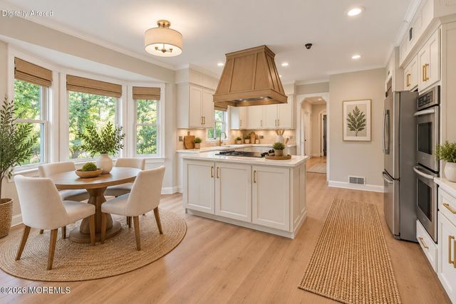 4 Clark Way, Holmdel, NJ 07733