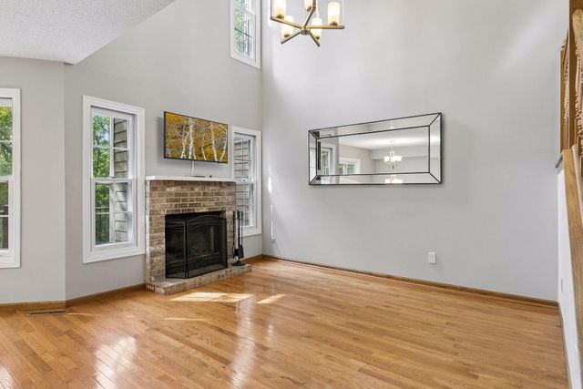 1640 Rose Hill Circle, Lauderdale, MN 55108