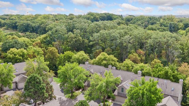 1640 Rose Hill Circle, Lauderdale, MN 55108
