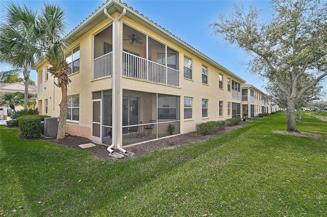 4433 CORSO VENETIA BOULEVARD B18, Venice, FL 34293