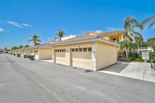 4433 CORSO VENETIA BOULEVARD B18, Venice, FL 34293