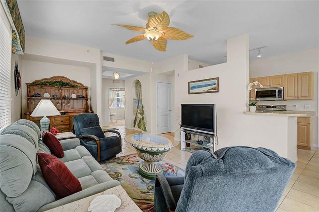 4433 CORSO VENETIA BOULEVARD B18, Venice, FL 34293