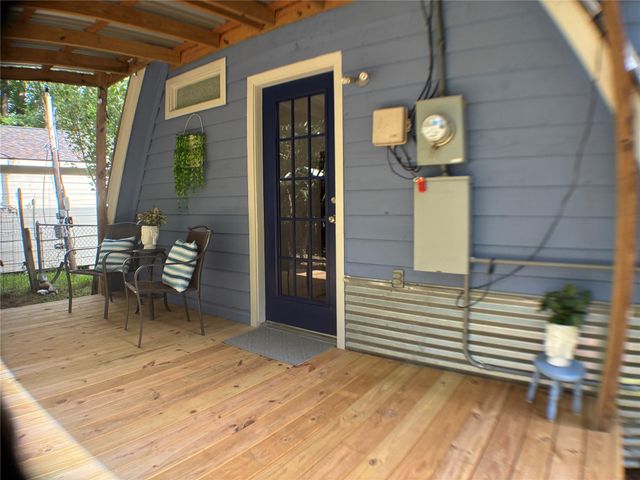 9785 Black Gum, Willis, TX 77318