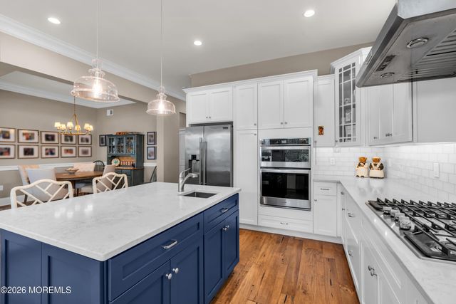 14 Ambermist Way, Forked River, NJ 08731
