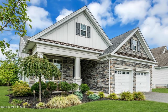 14 Ambermist Way, Forked River, NJ 08731