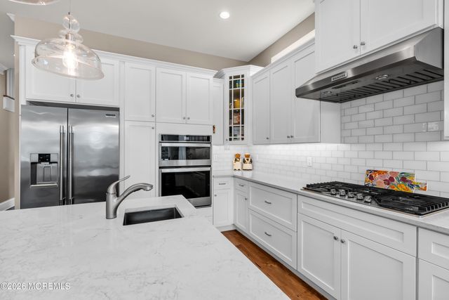14 Ambermist Way, Forked River, NJ 08731
