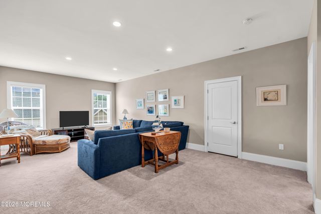 14 Ambermist Way, Forked River, NJ 08731