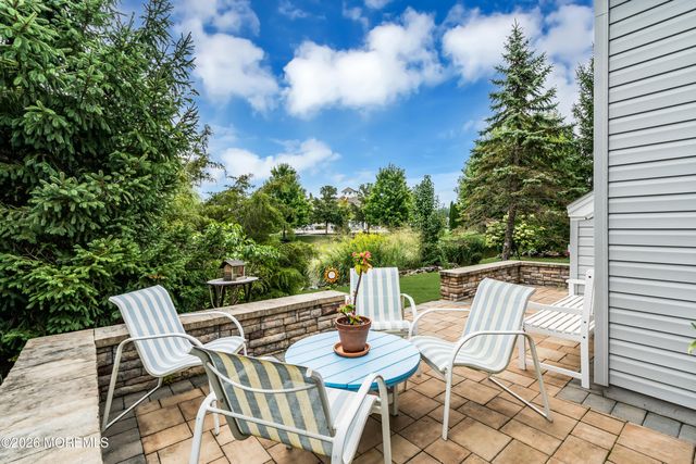 14 Ambermist Way, Forked River, NJ 08731