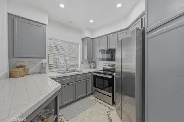 7254 Shoreline Drive 131, San Diego, CA 92122