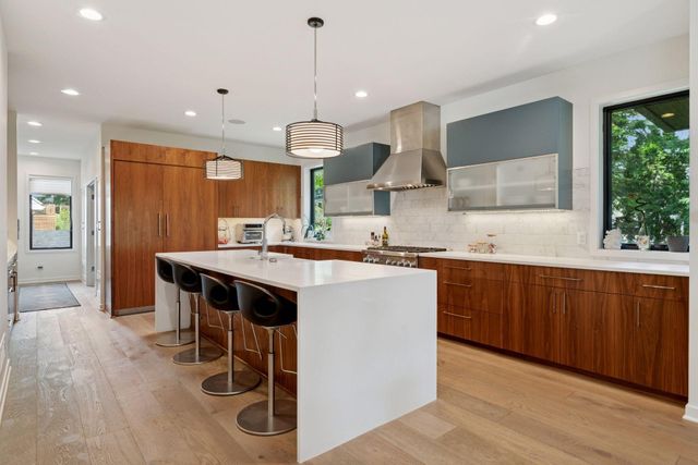 3516 W Fuller Street, Edina, MN 55410