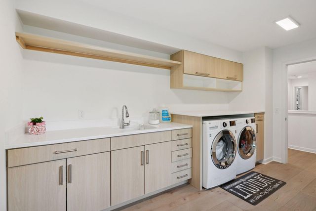 3516 W Fuller Street, Edina, MN 55410