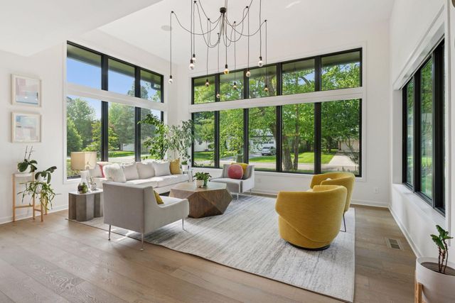 3516 W Fuller Street, Edina, MN 55410