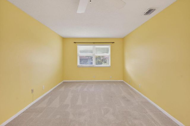 270 High Point Court D, Boynton Beach, FL 33435