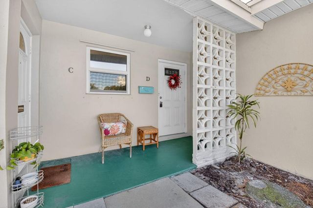 270 High Point Court D, Boynton Beach, FL 33435