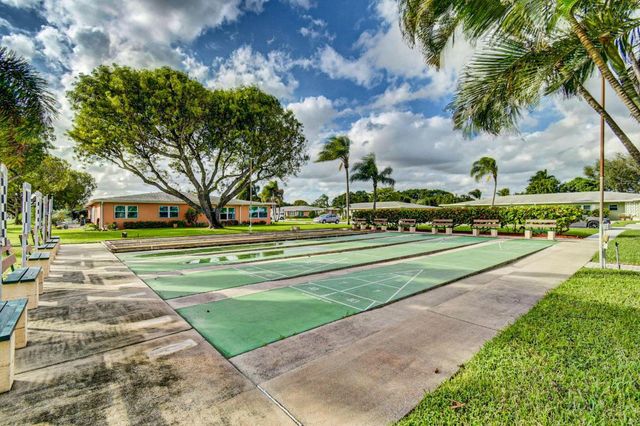 270 High Point Court D, Boynton Beach, FL 33435