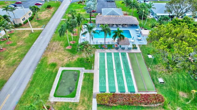 270 High Point Court D, Boynton Beach, FL 33435