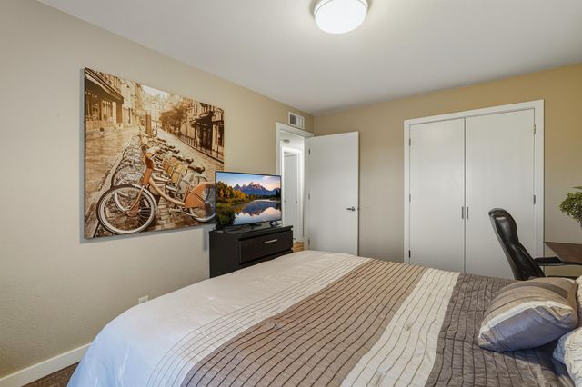 1601 Pennsylvania Street NE Y3, Albuquerque, NM 87110