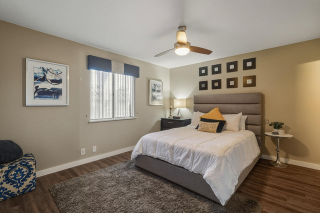 1601 Pennsylvania Street NE Y3, Albuquerque, NM 87110