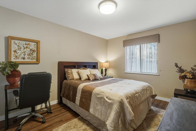 1601 Pennsylvania Street NE Y3, Albuquerque, NM 87110