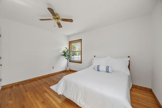 74 Grace Ct, Falmouth, MA 02536