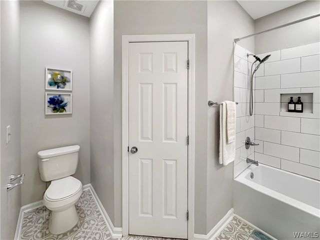 16442 Waterbury, Moundville, AL 35474