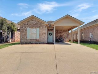 16442 Waterbury, Moundville, AL 35474