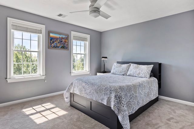560 Shining Rock Dr, Northbridge, MA 01534