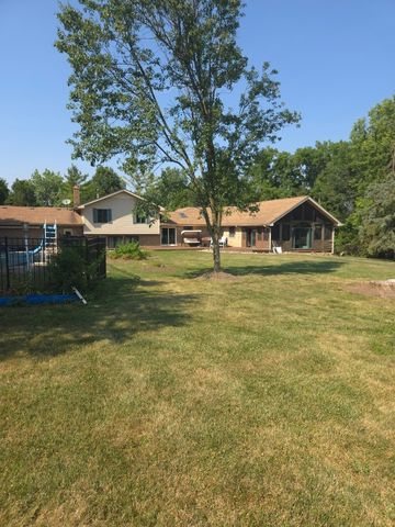 9417 W Steger Road, Frankfort, IL 60423