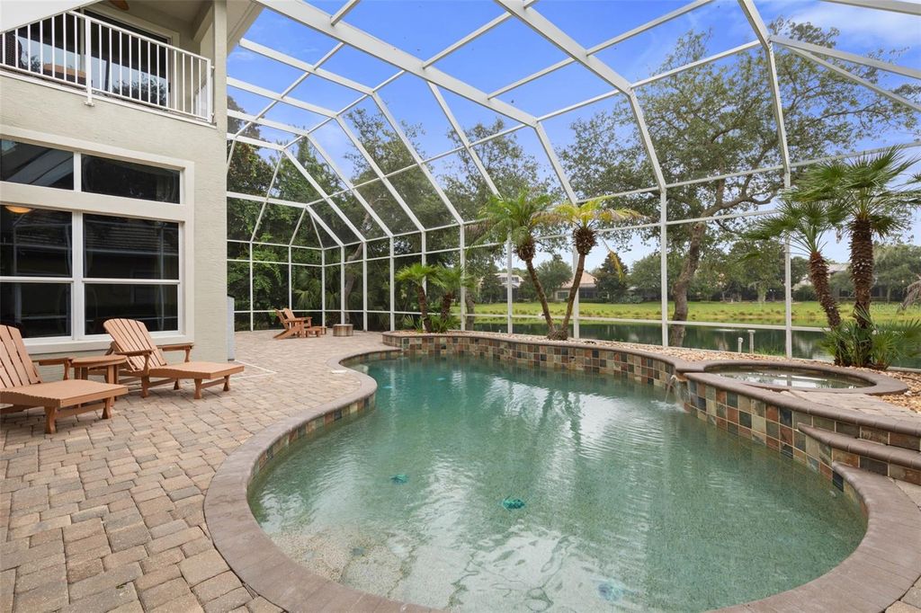 Image 2 of property listing at 10 N VILLAGE PARKWAY, Palm Coast, FL 32137