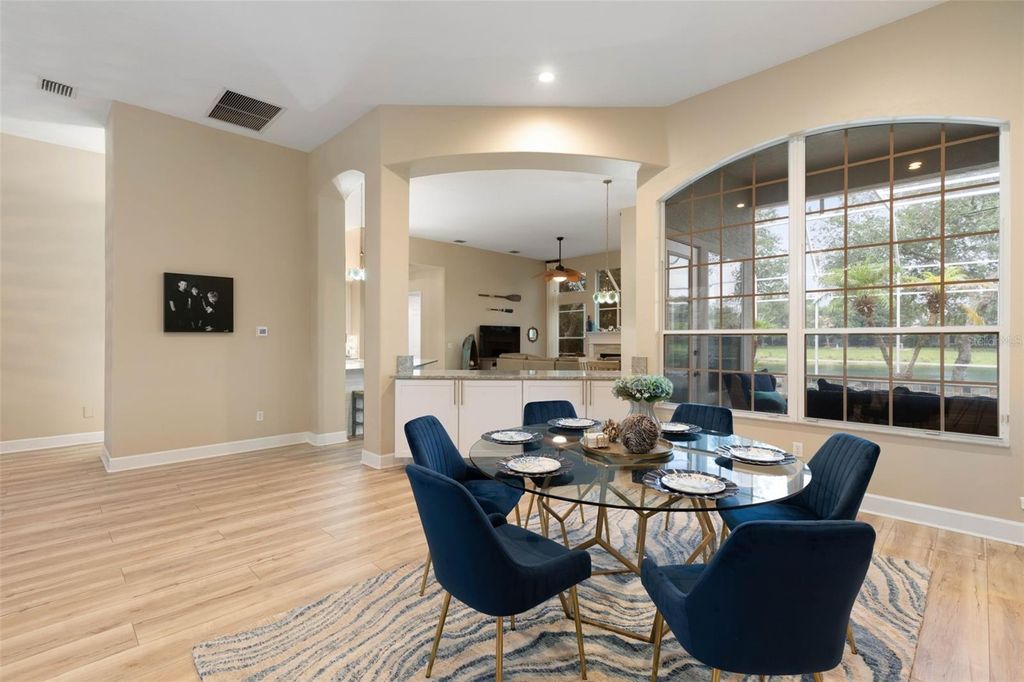 Image 13 of property listing at 10 N VILLAGE PARKWAY, Palm Coast, FL 32137