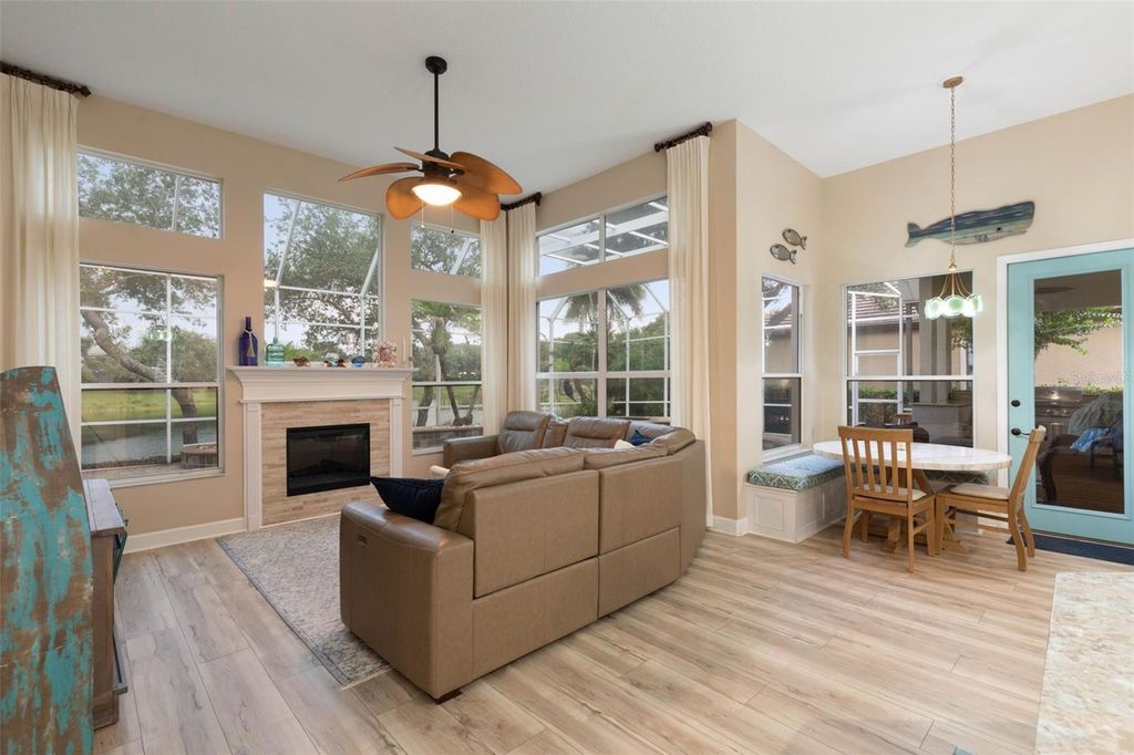 Image 15 of property listing at 10 N VILLAGE PARKWAY, Palm Coast, FL 32137