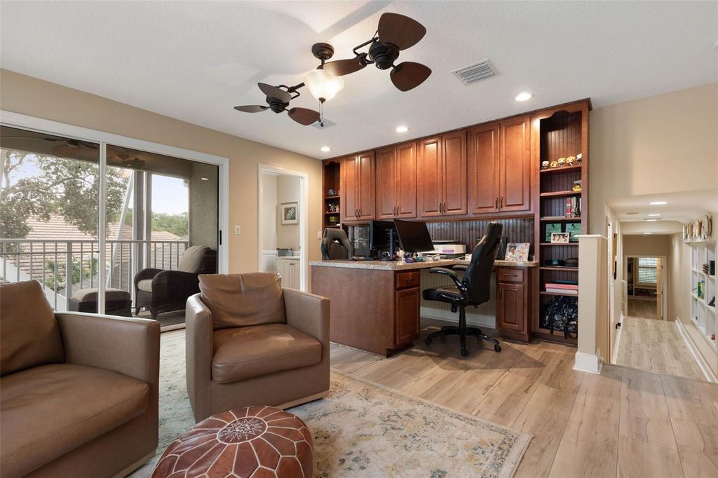 Image 49 of property listing at 10 N VILLAGE PARKWAY, Palm Coast, FL 32137
