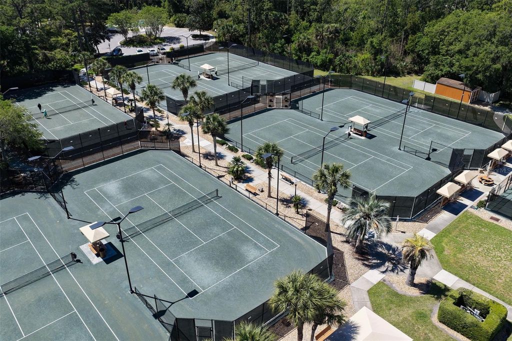 Image 69 of property listing at 10 N VILLAGE PARKWAY, Palm Coast, FL 32137