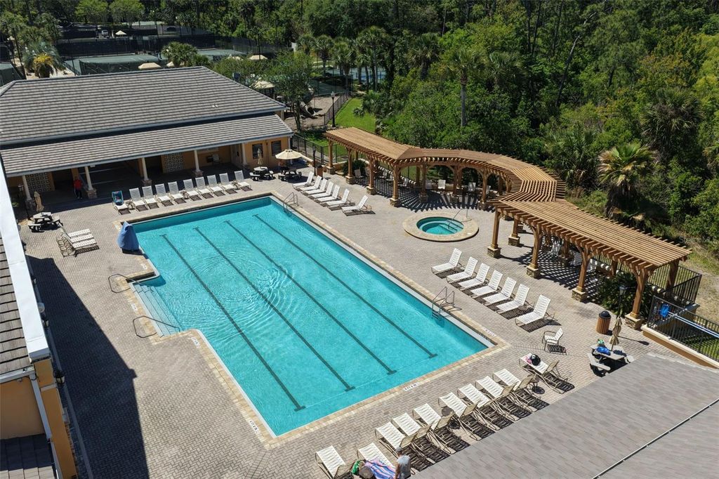 Image 75 of property listing at 10 N VILLAGE PARKWAY, Palm Coast, FL 32137