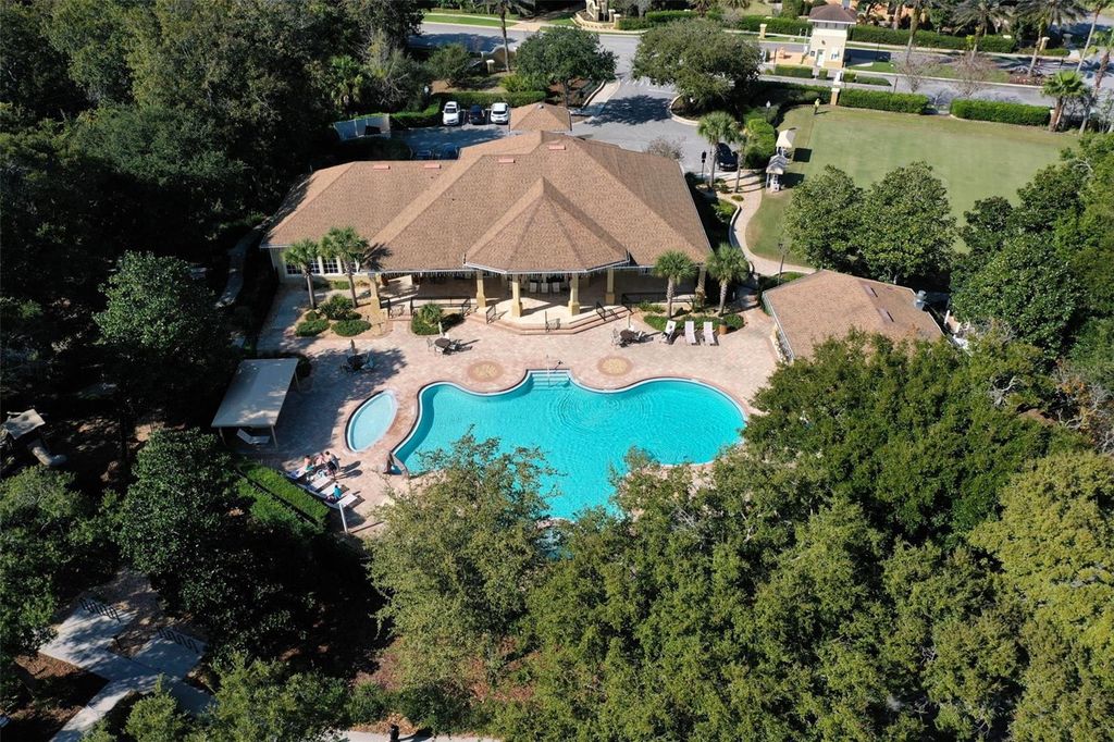 Image 95 of property listing at 10 N VILLAGE PARKWAY, Palm Coast, FL 32137