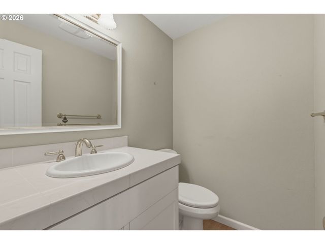 3945 SPRING Blvd, Eugene, OR 97405