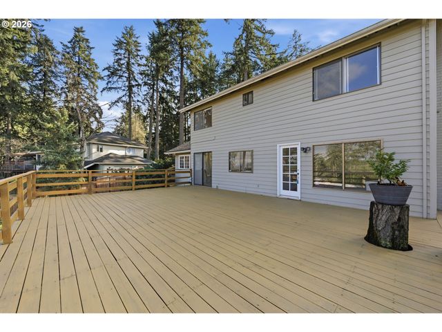 3945 SPRING Blvd, Eugene, OR 97405