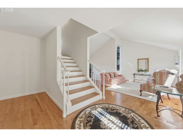 3945 SPRING Blvd, Eugene, OR 97405