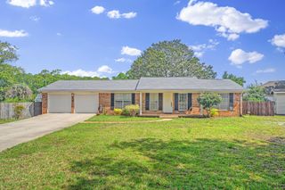 203 Elizabeth Court, Fort Walton Beach, FL 32547