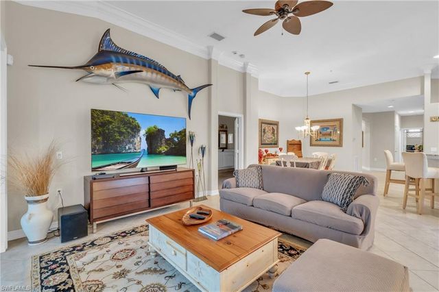 11037 Harbour Yacht CT # 201, Fort Myers, FL 33908